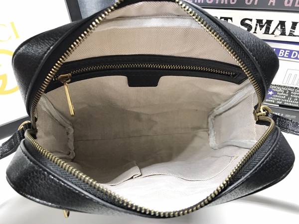 激安グッチバッグコピー着用イメージ